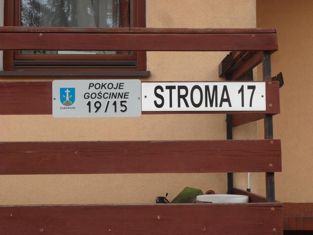 Pokoje Goscinne Na Stromej ซาโกปาเน ภายนอก รูปภาพ